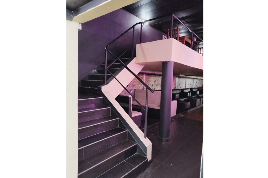 Commercial Property for Sale in Lemoenkloof Western Cape